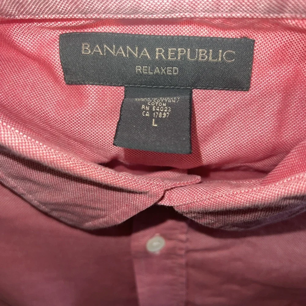 Banana Republic Shirt Men large relaxed Salmon Pink Button Down Preppy 95‎